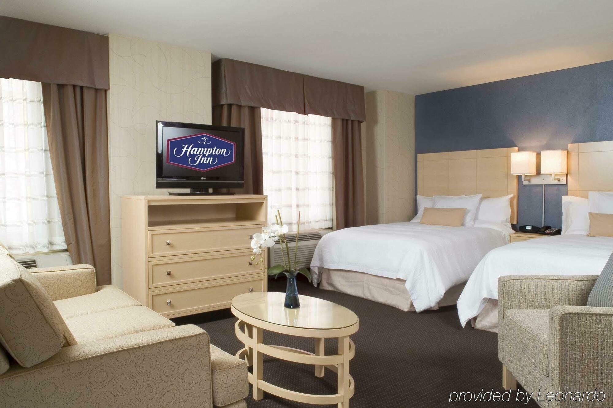 Hampton Inn Manhattan - Times Square South Нью-Йорк Номер фото